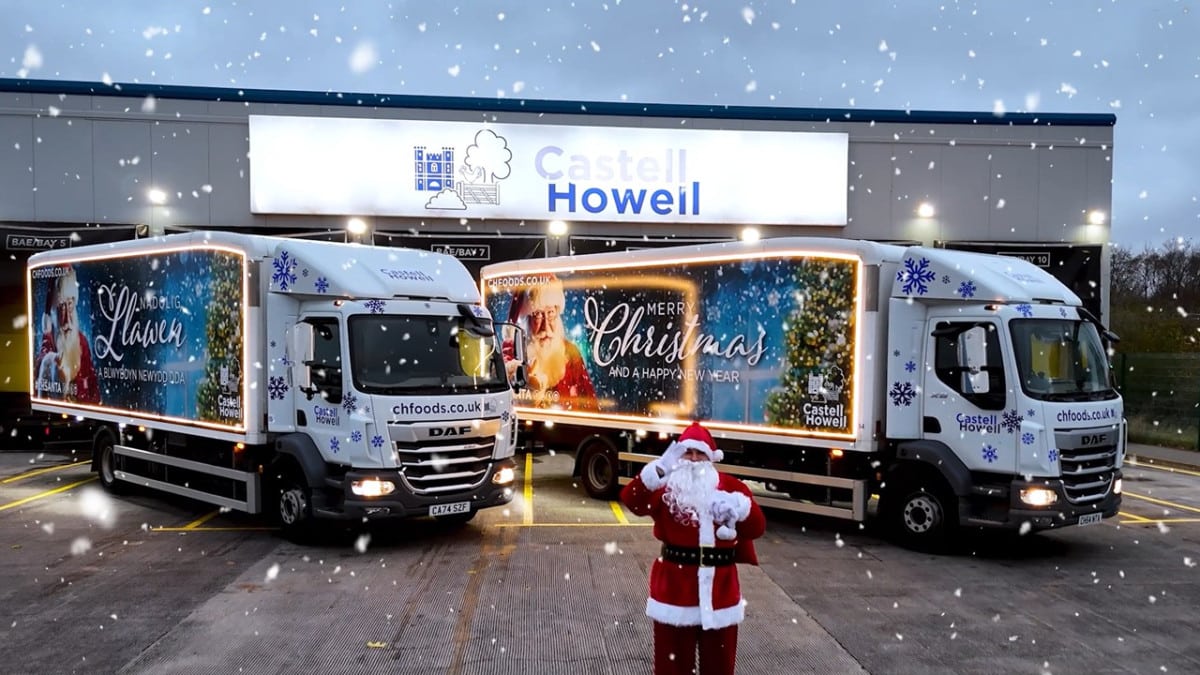 Castell-Howell-Christmas-Lorries